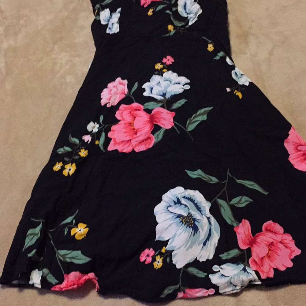 Cute floral mini dress